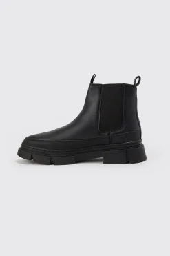 Track Sole Chelsea Boot | BoohooMAN UK