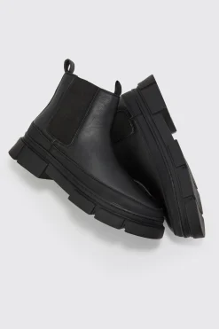 Track Sole Chelsea Boot | BoohooMAN UK