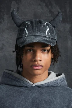 Trippie Redd Graphic Print Distressed Horn Cap In Black | BoohooMAN UK