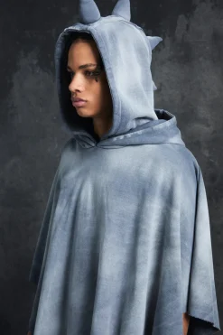 Trippie Redd Heavy Washed Horn Poncho | BoohooMAN UK