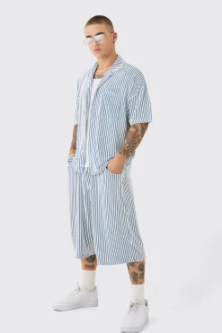 Two Tone Towelling Boxy Shirt And Short Set | BoohooMAN UK