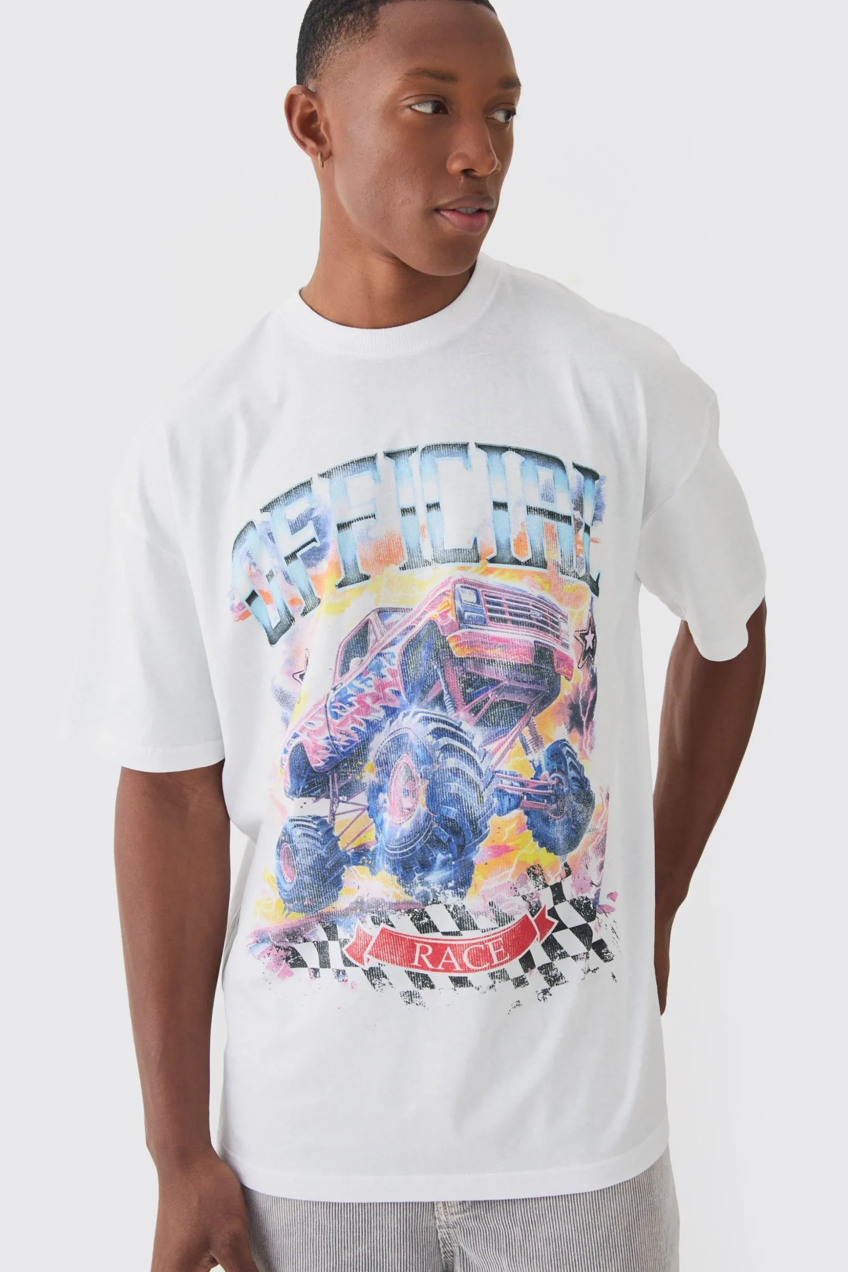 Vintage Official Car Graphic T-shirt | BoohooMAN UK