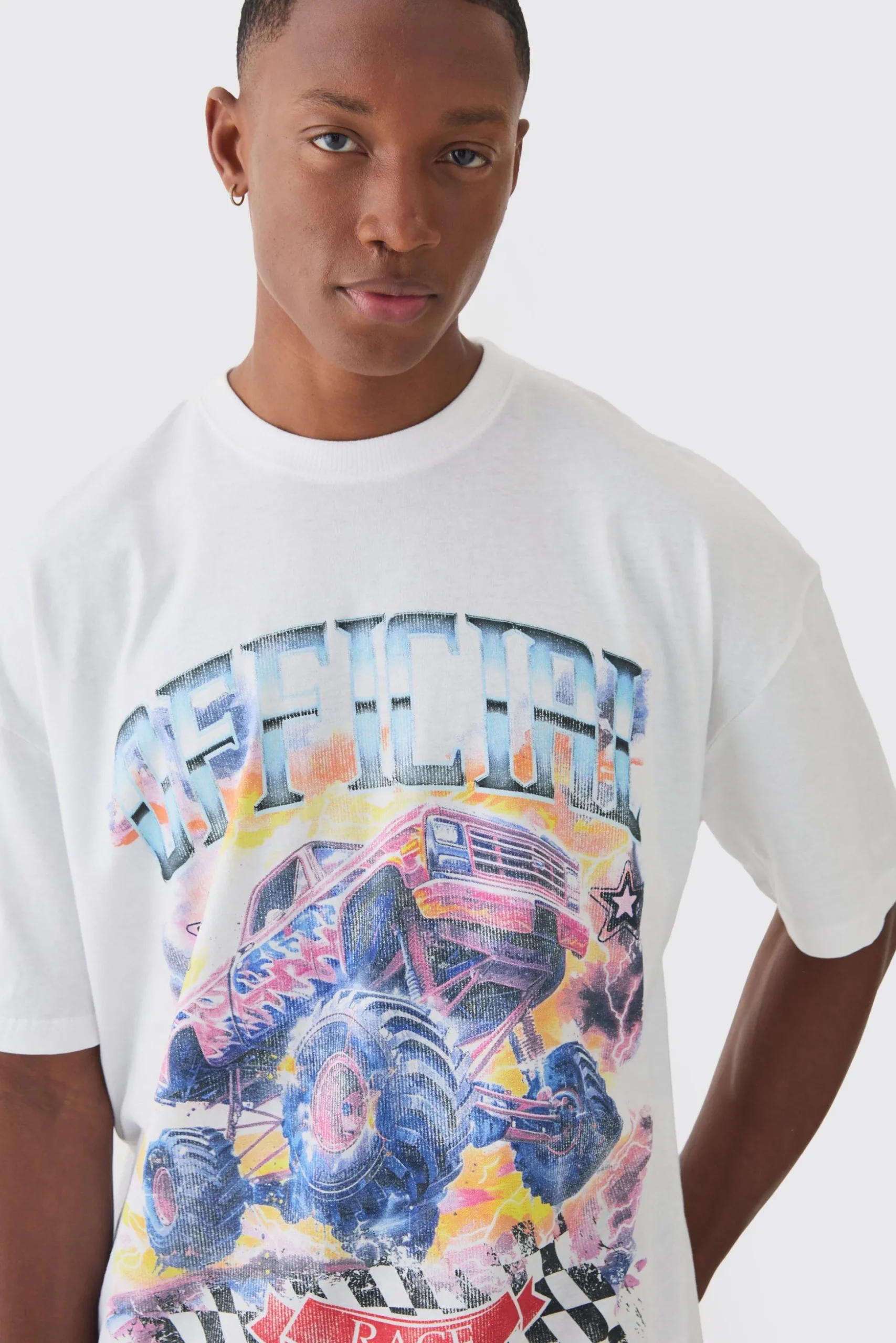 Vintage Official Car Graphic T-shirt | BoohooMAN UK