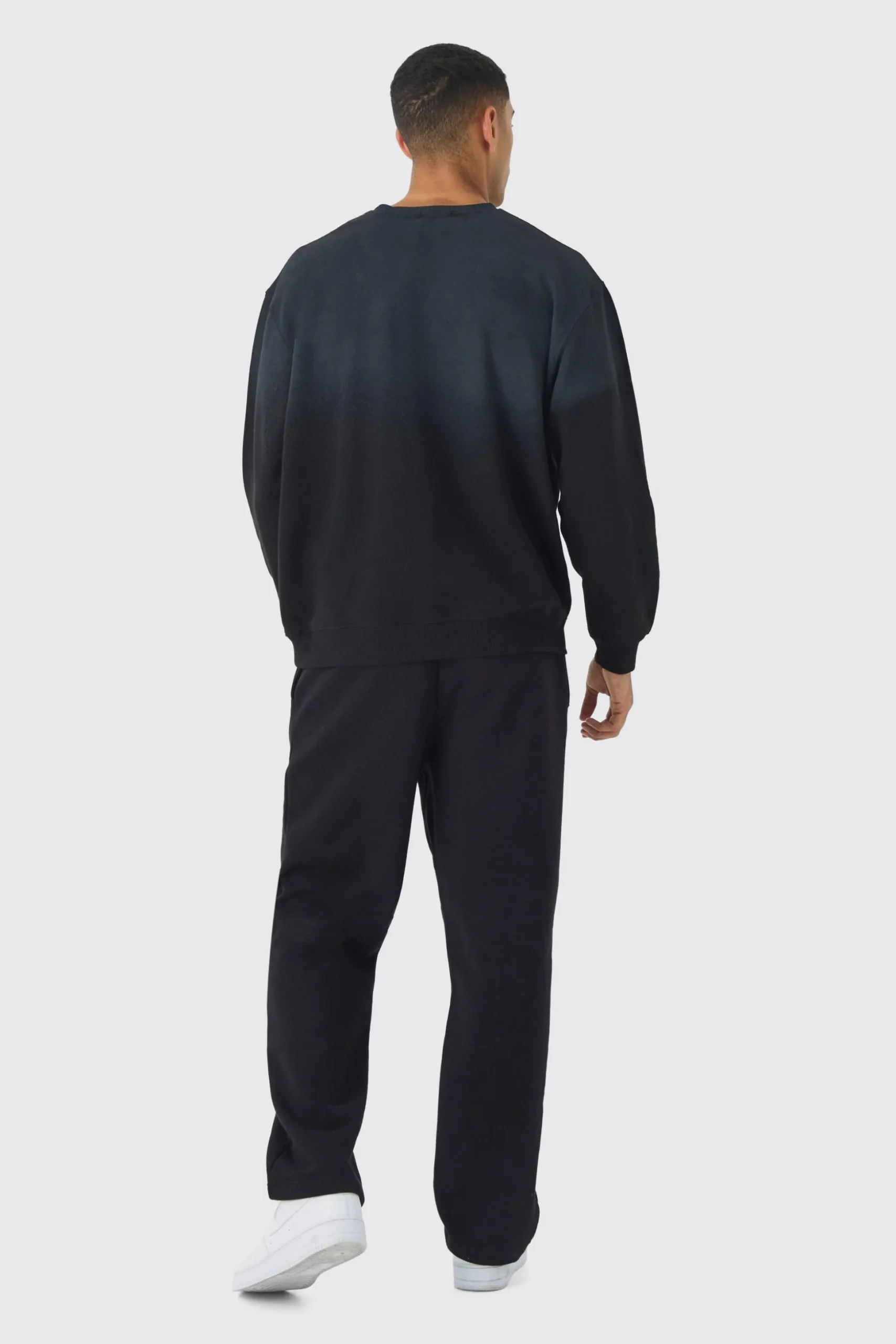 Washed Blurred Ofcl Print Sweatshirt | BoohooMAN UK