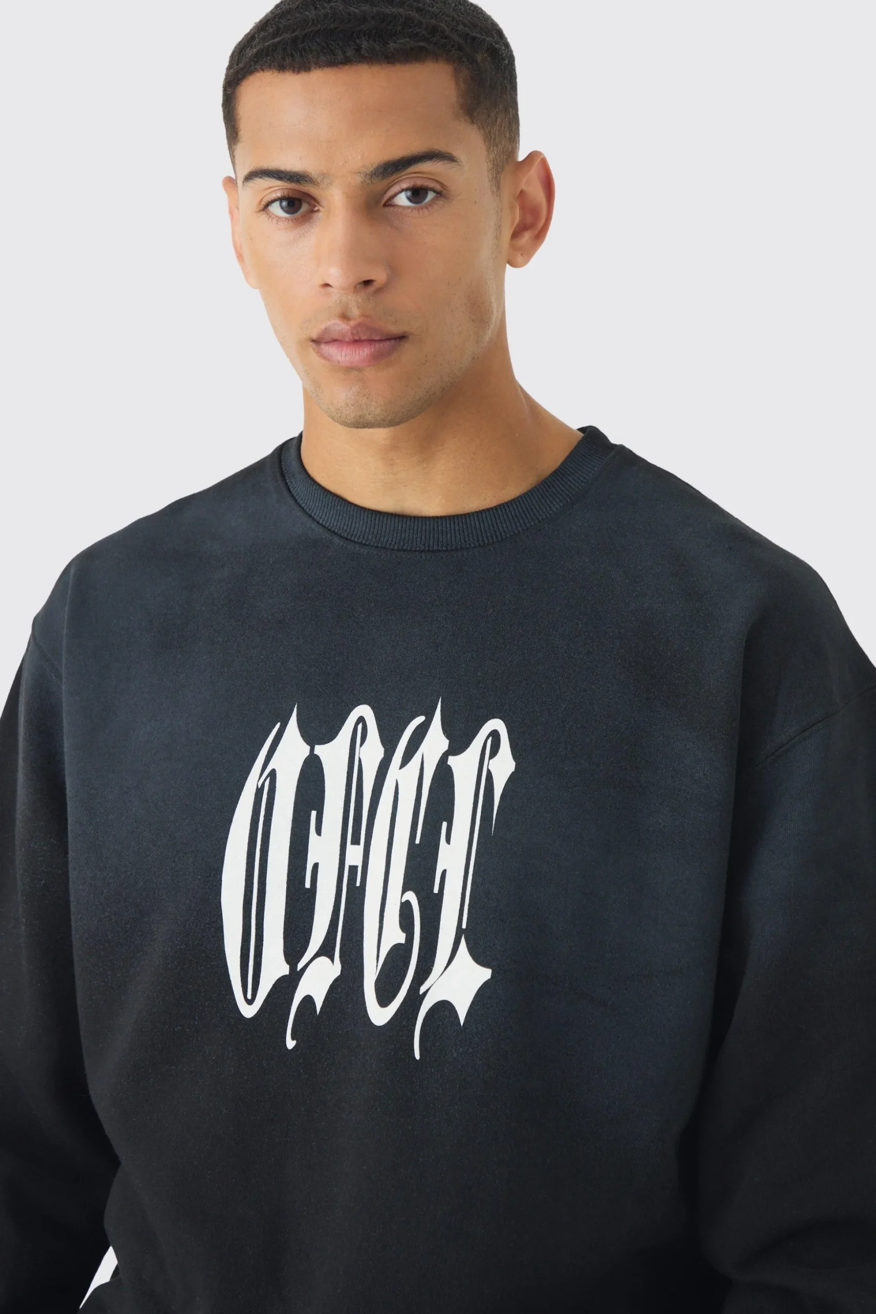 Washed Blurred Ofcl Print Sweatshirt | BoohooMAN UK