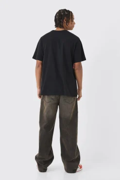 Worldwide Shark Graphic T-Shirt | BoohooMAN UK